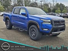 2025 Nissan Frontier PRO-4X Truck Crew Cab