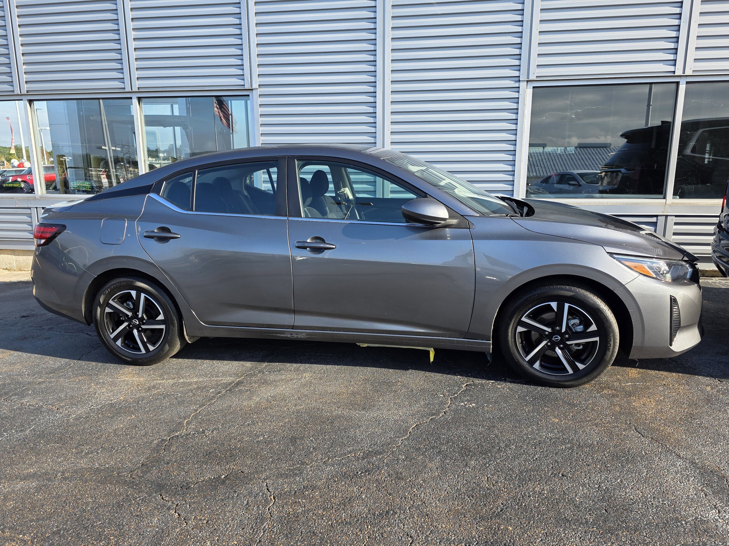 2024 Nissan Sentra SV photo 2