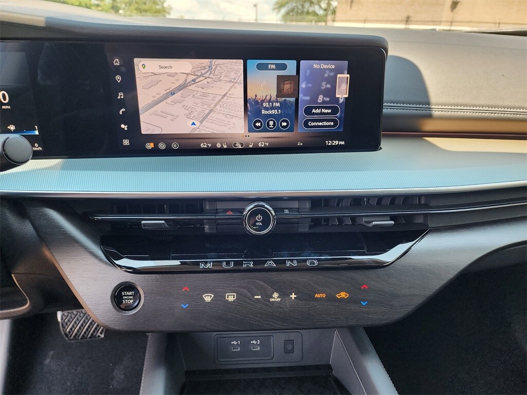 2025 Nissan Murano SL photo 2