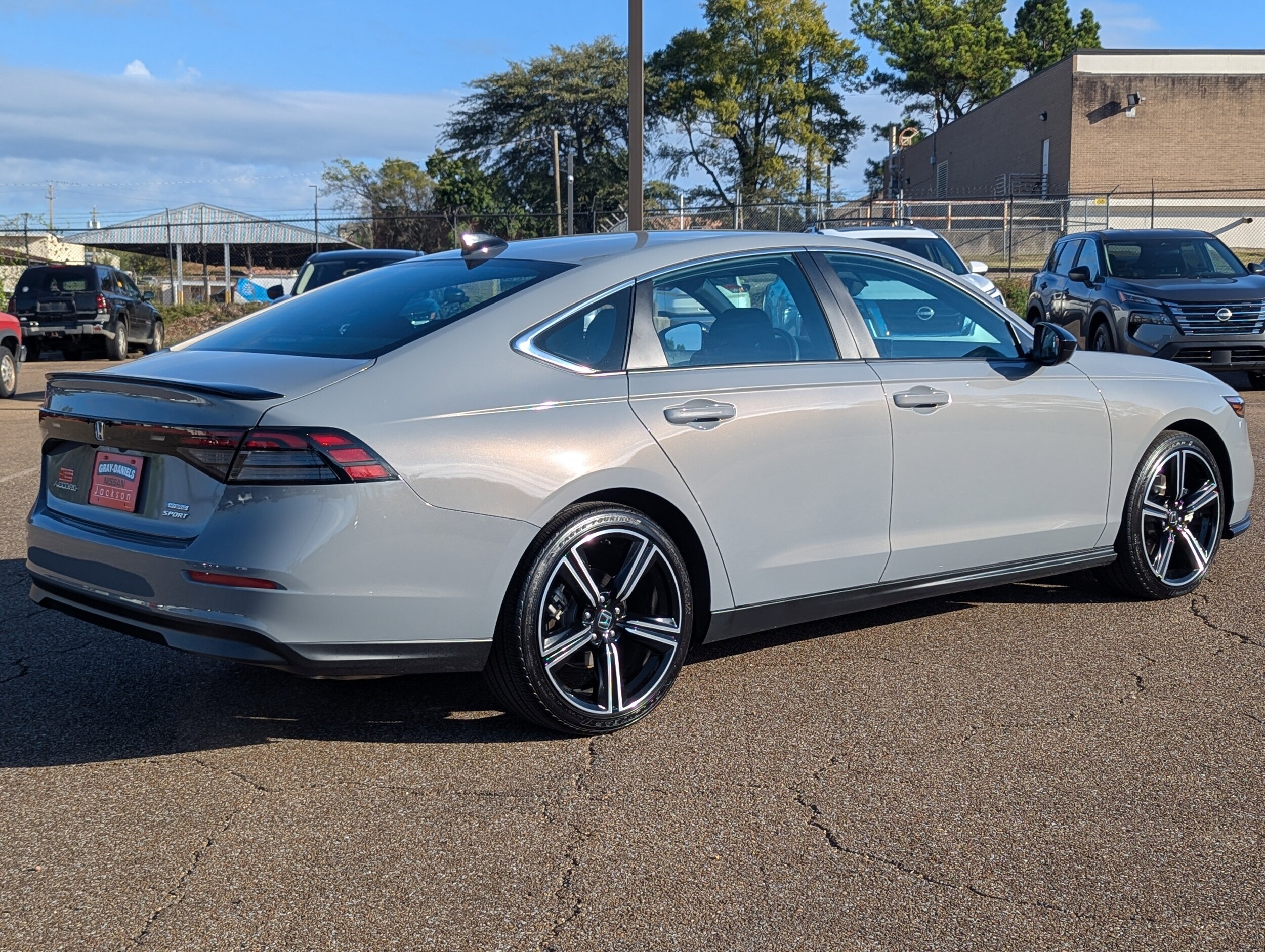 2024 Honda Accord Hybrid Sport photo 2