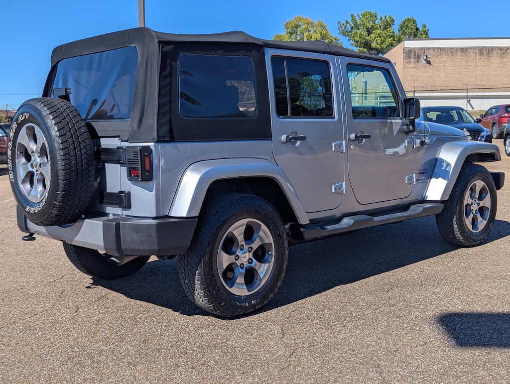 Used 2016 Jeep Wrangler JK Unlimited Sahara 4x4 SUV