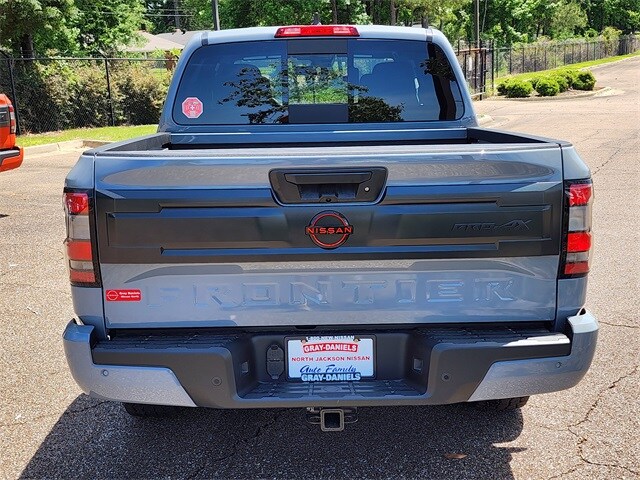 2025 Nissan Frontier PRO-4X photo 4