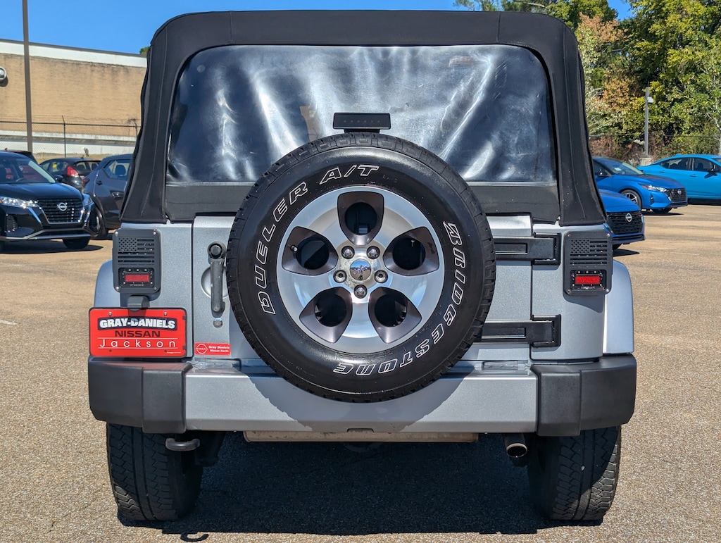 Used 2016 Jeep Wrangler JK Unlimited Sahara 4x4 SUV