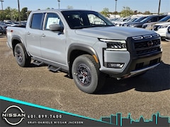 2025 Nissan Frontier PRO-4X Truck Crew Cab