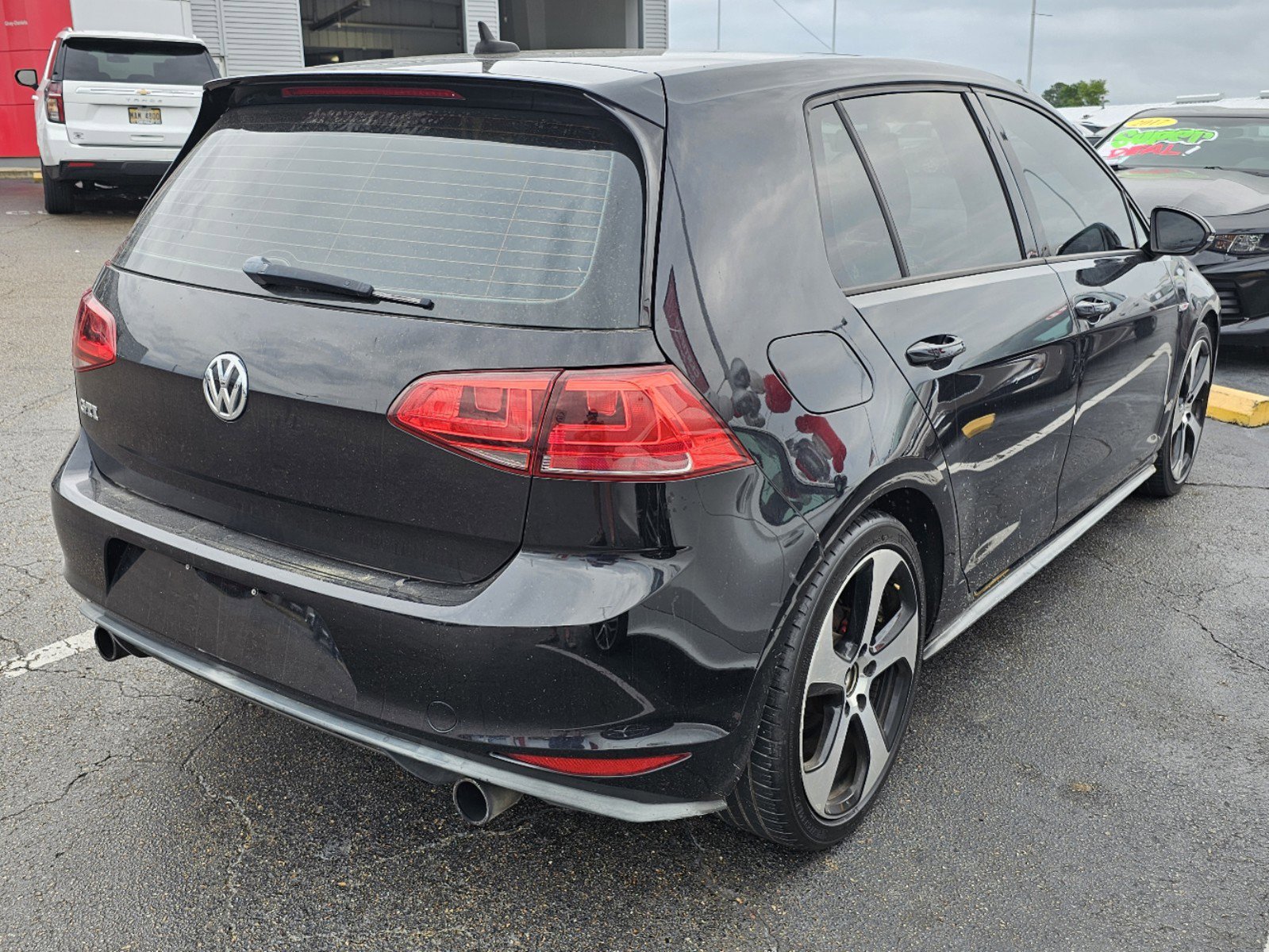 Used 2015 Volkswagen Golf GTI SE with VIN 3VW5T7AUXFM026521 for sale in Jackson, MS