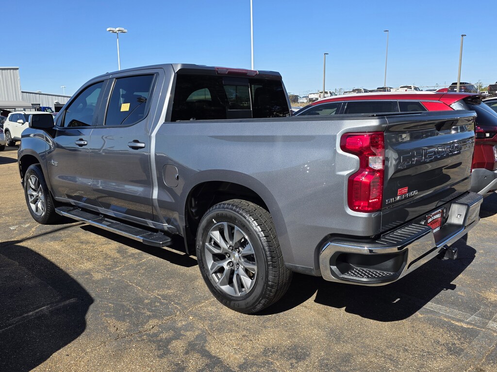 Used 2021 Chevrolet Silverado 1500 LT w/1LT Truck Crew Cab