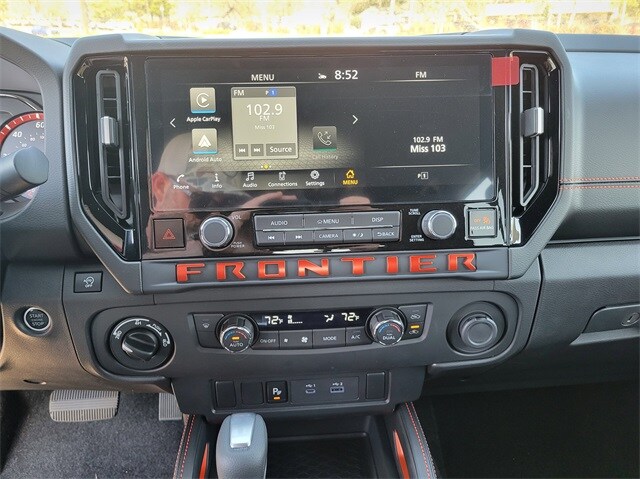2025 Nissan Frontier PRO-4X photo 3