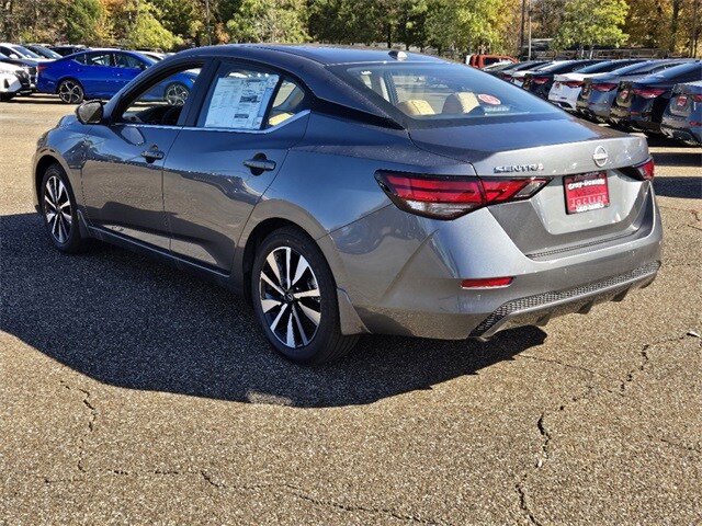 2025 Nissan Sentra SV photo 4