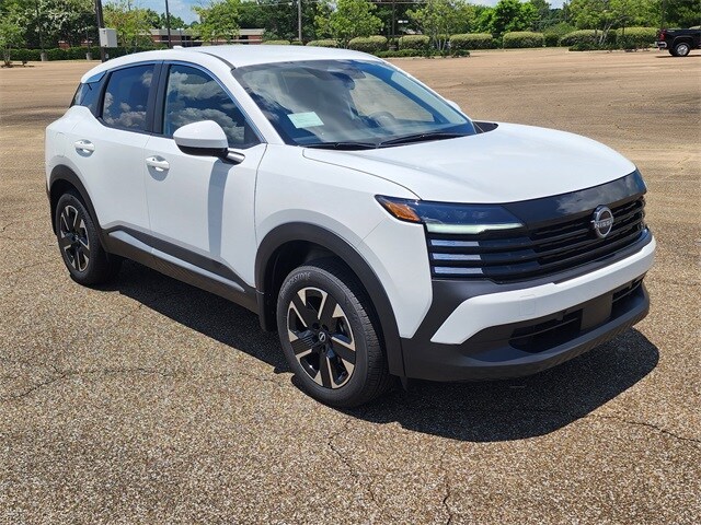 2025 Nissan Kicks SV photo 2