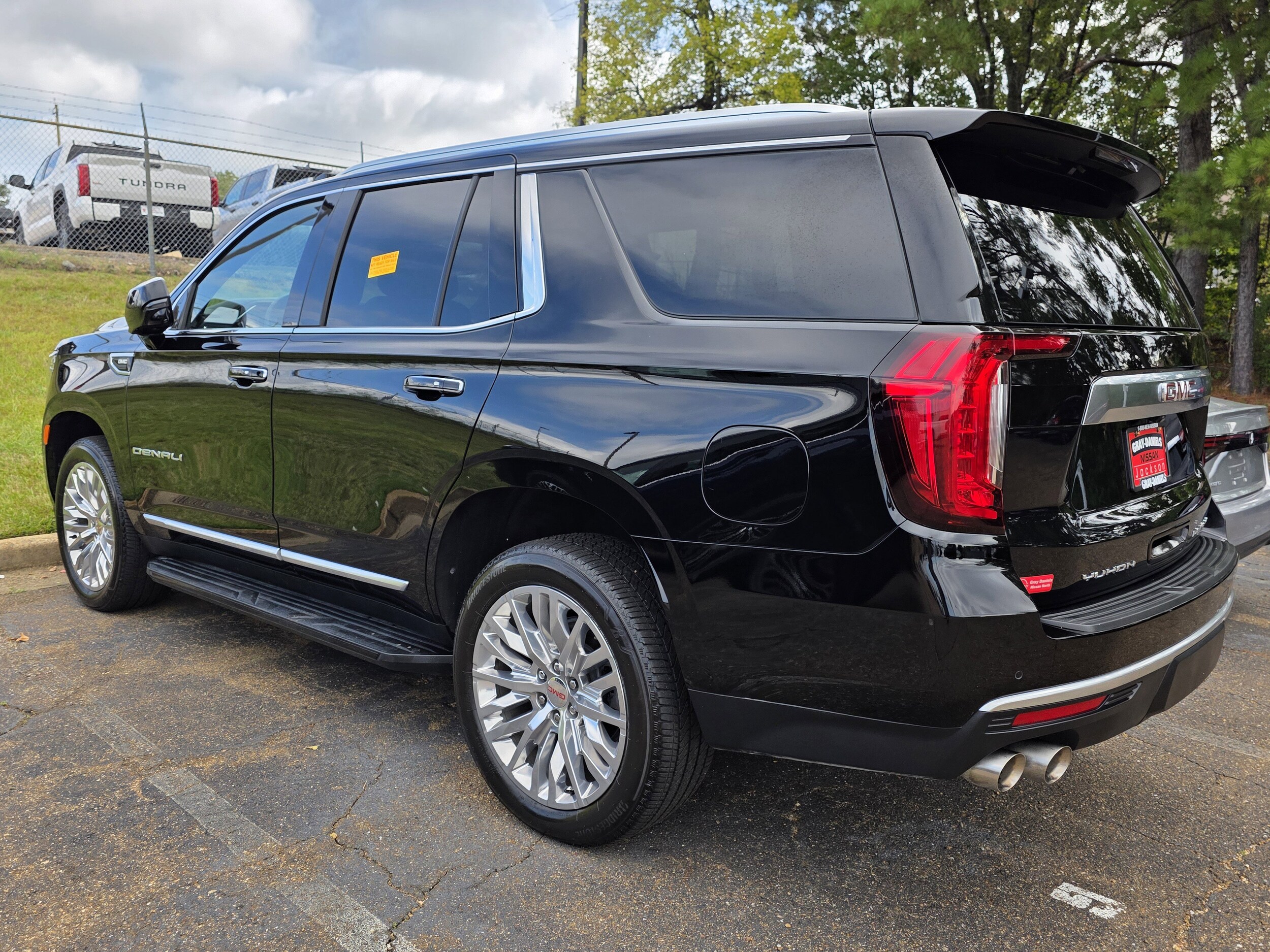 2024 Gmc Yukon Denali photo 4