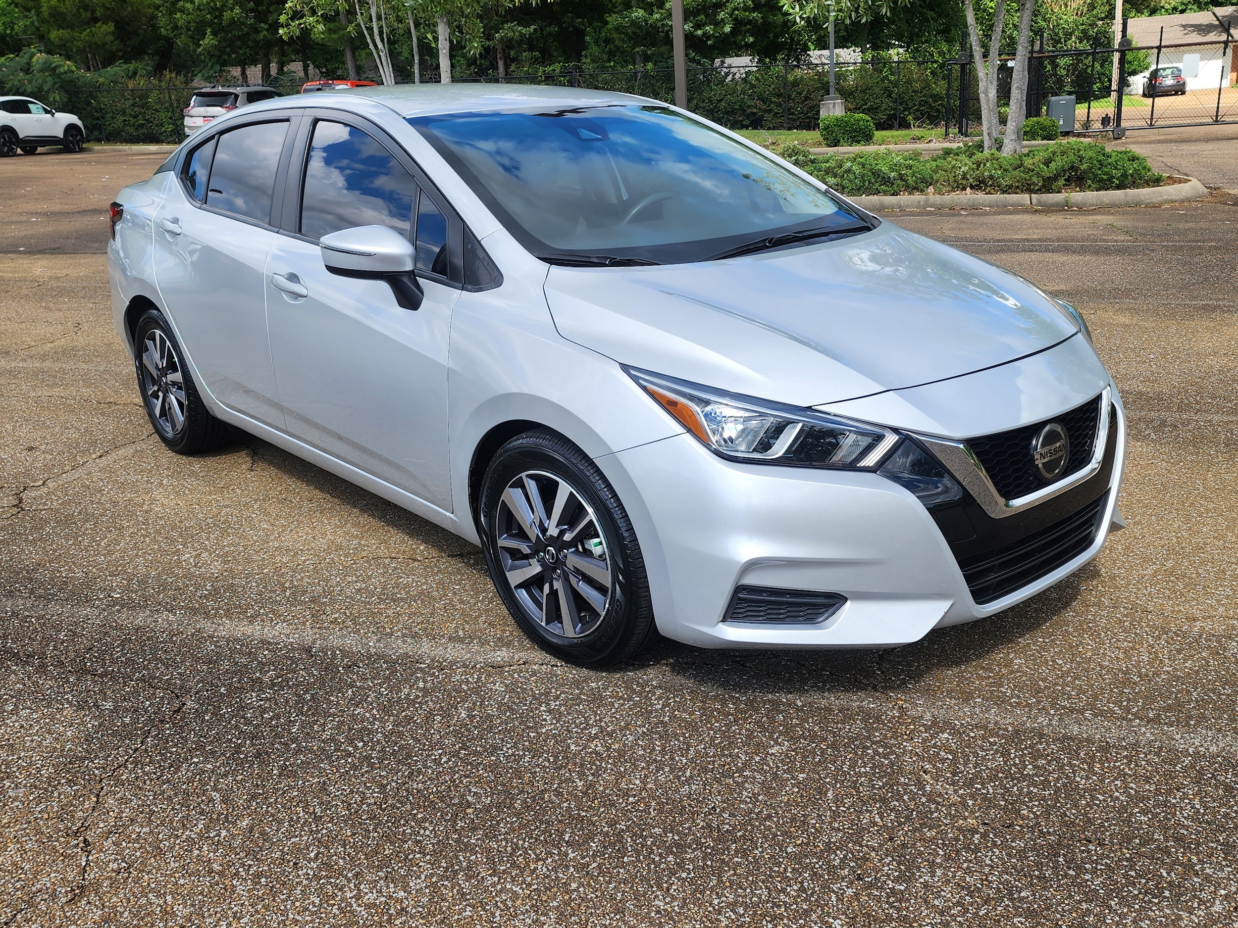 Used 2021 Nissan Versa Sedan SV with VIN 3N1CN8EV6ML888976 for sale in Jackson, MS