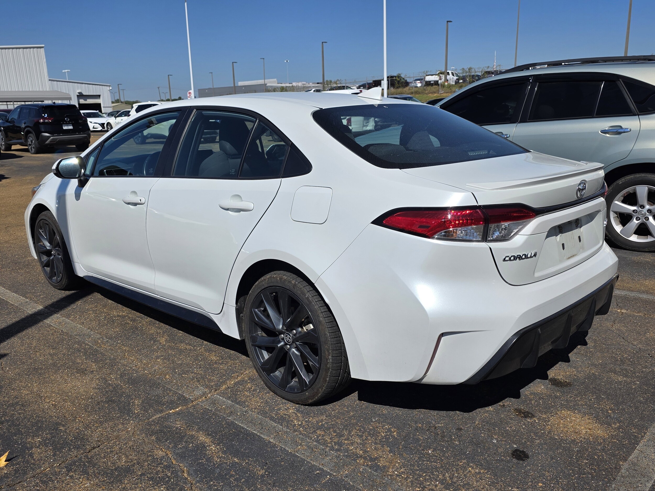 2024 Toyota Corolla SE Premium photo 4