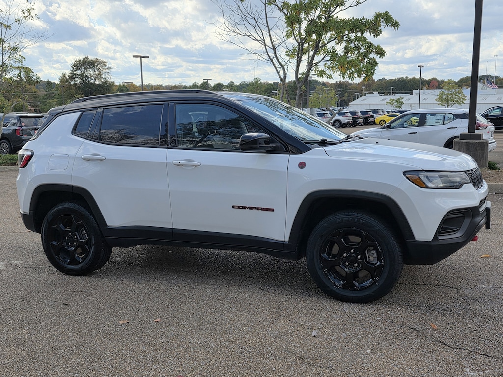Used 2023 Jeep Compass Trailhawk SUV