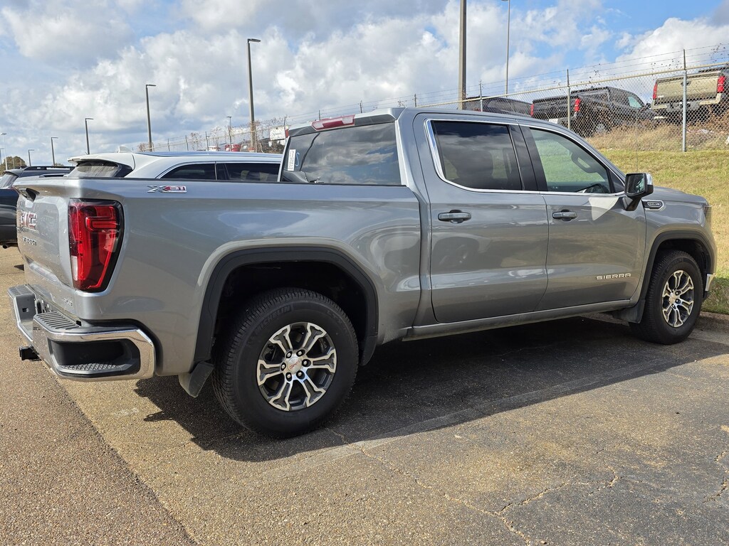 Used 2023 GMC Sierra 1500 SLE Truck Crew Cab