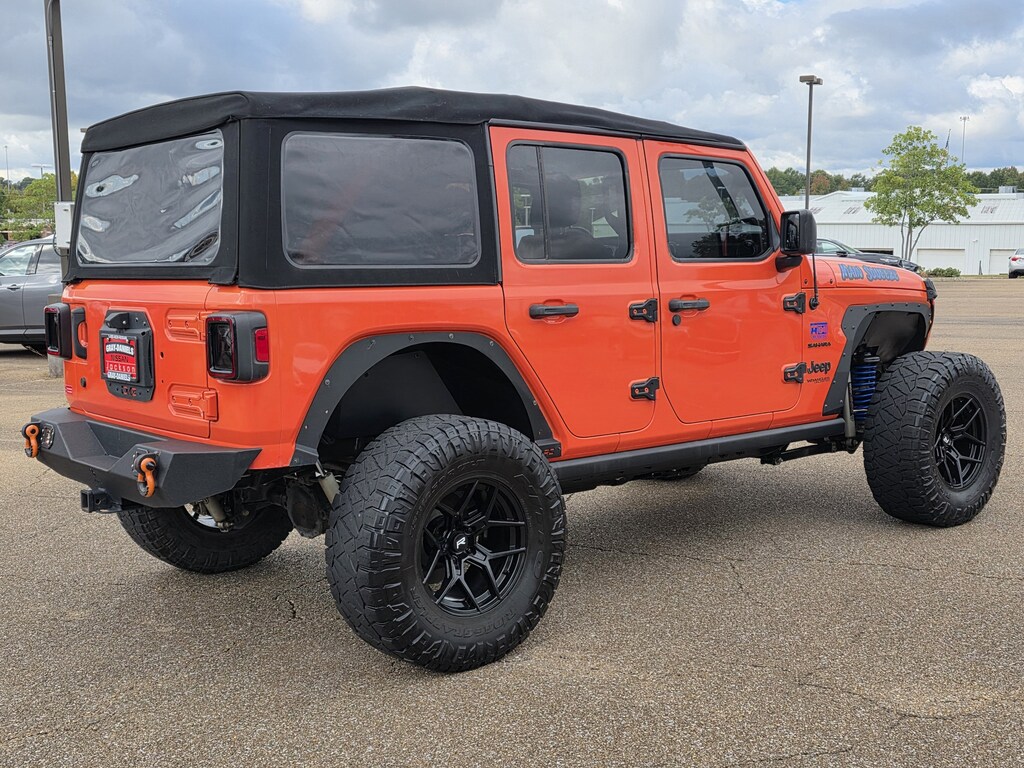 Used 2019 Jeep Wrangler Unlimited Sahara 4x4 SUV