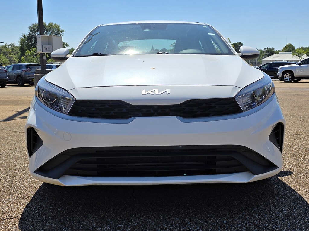 Used 2023 Kia Forte LXS Sedan