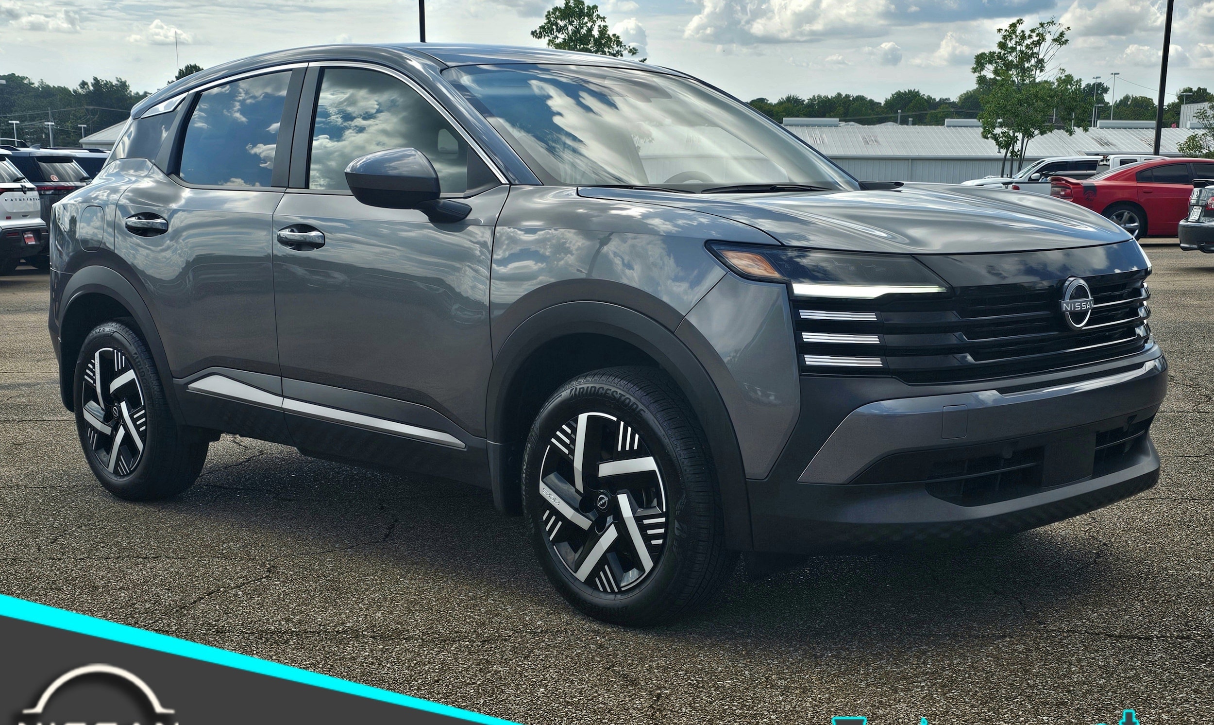 2025 Nissan Kicks 2.0 SV's photo