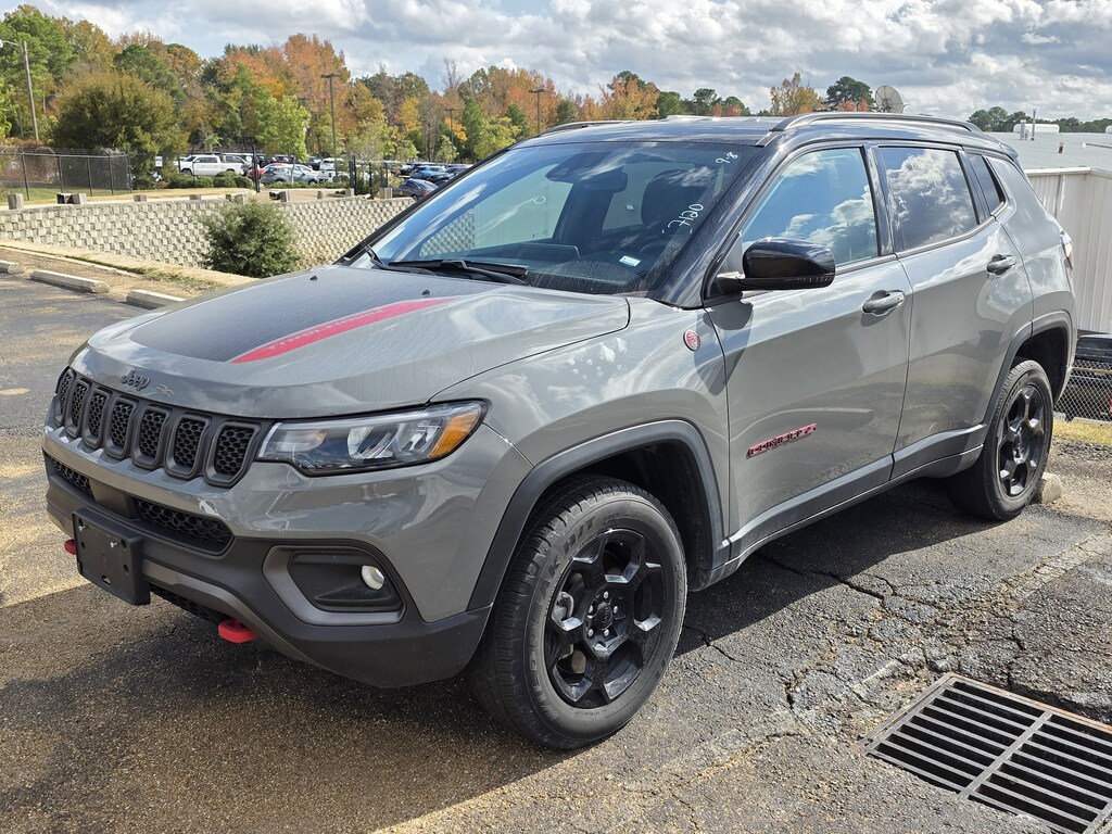 Used 2024 Jeep Compass Trailhawk SUV