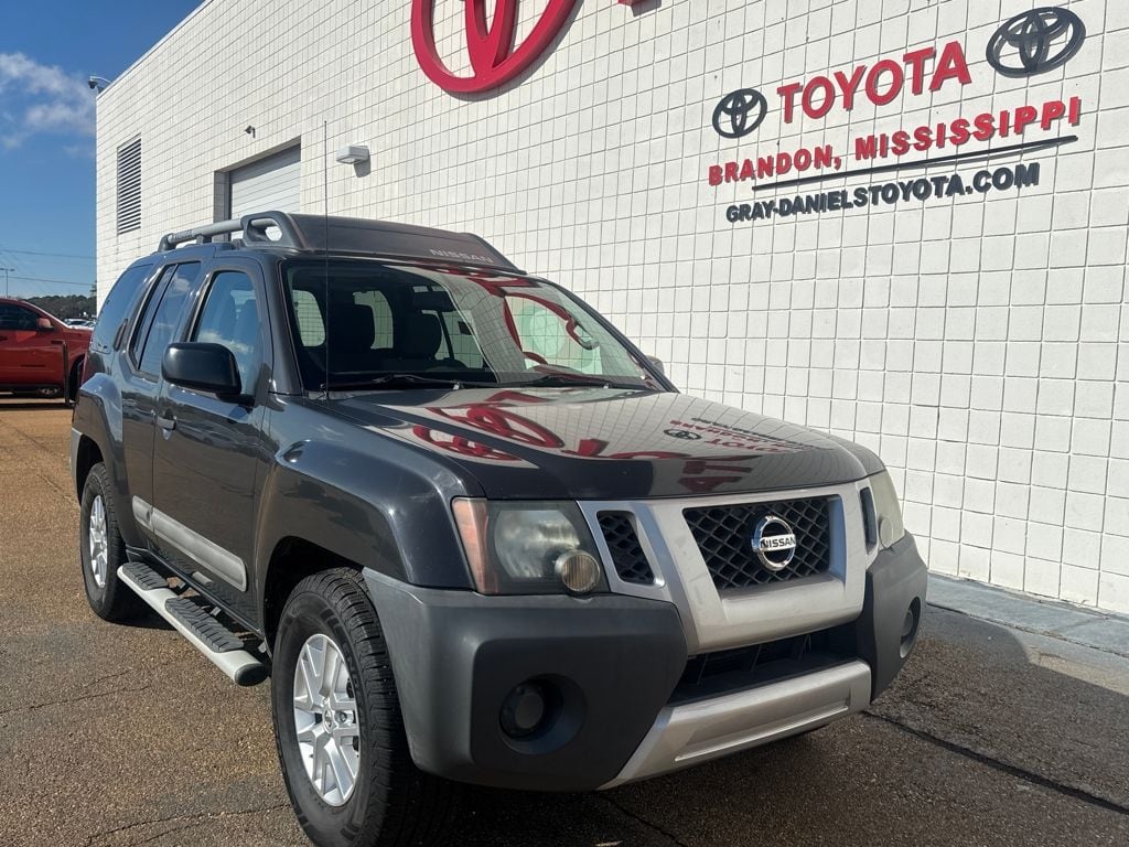 2014 Nissan Xterra S photo 2