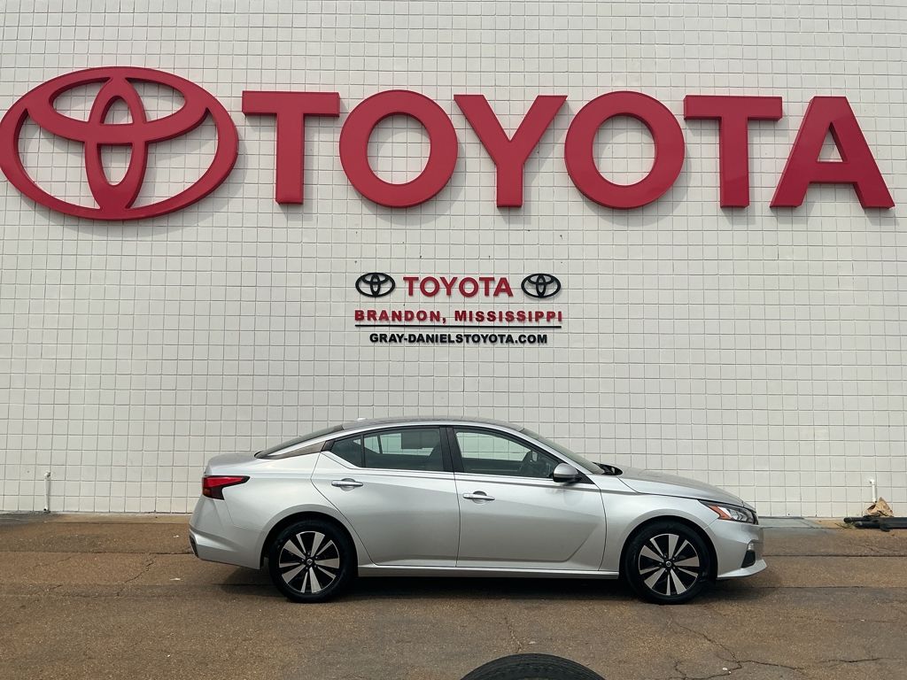 2022 Nissan Altima 2.5 SV photo 4