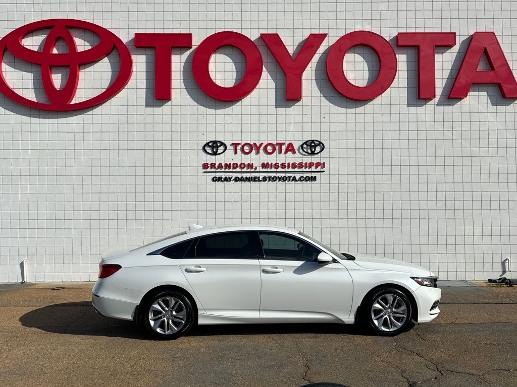 2019 Honda Accord LX photo 3