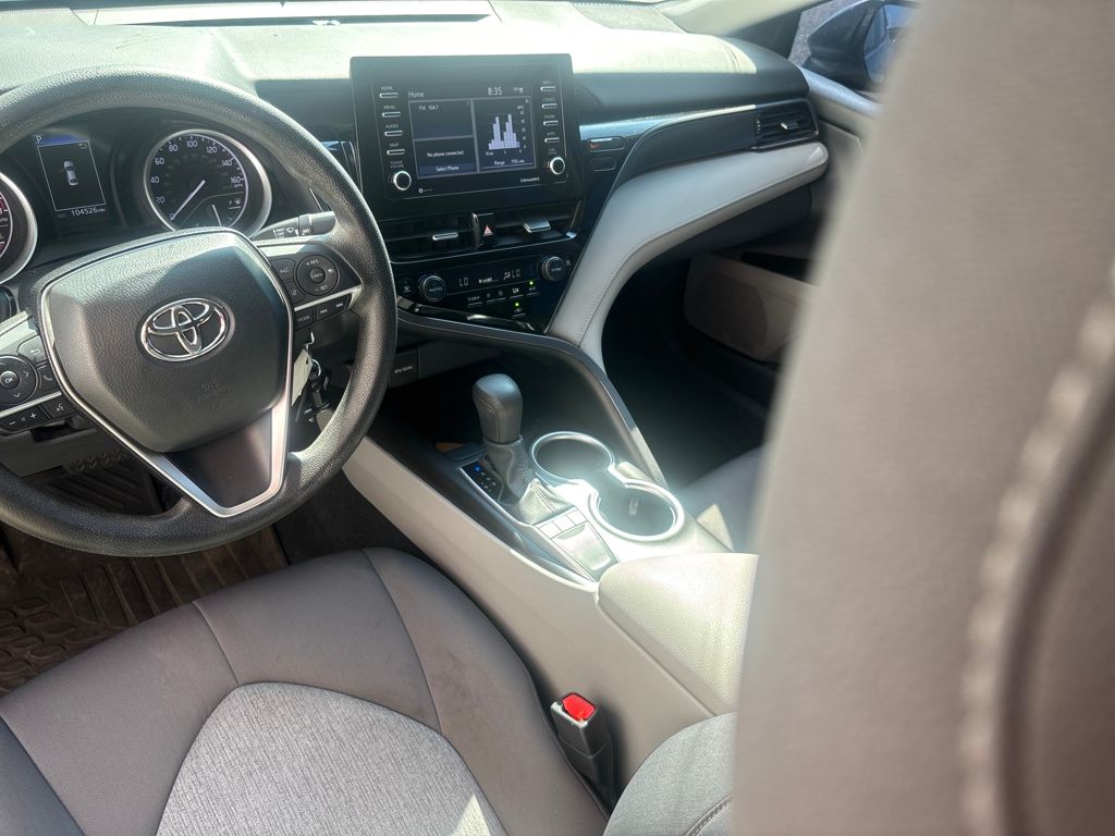 2023 Toyota Camry LE photo 2