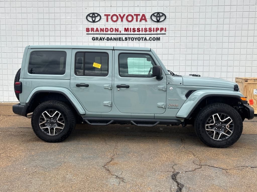 Used 2024 Jeep Wrangler Sahara SUV