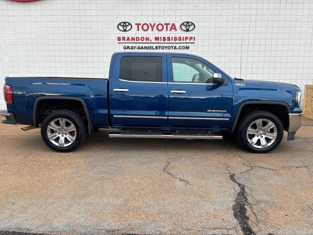 Used 2017 GMC Sierra 1500 SLT Truck