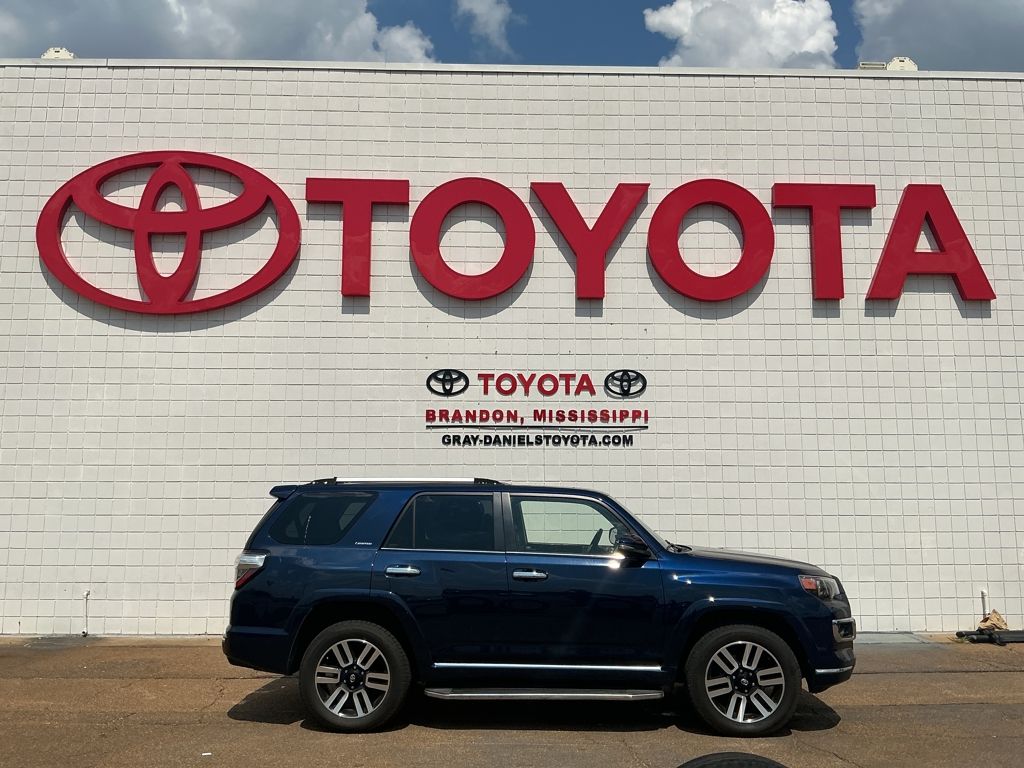 2014 Toyota 4Runner Limited photo 4