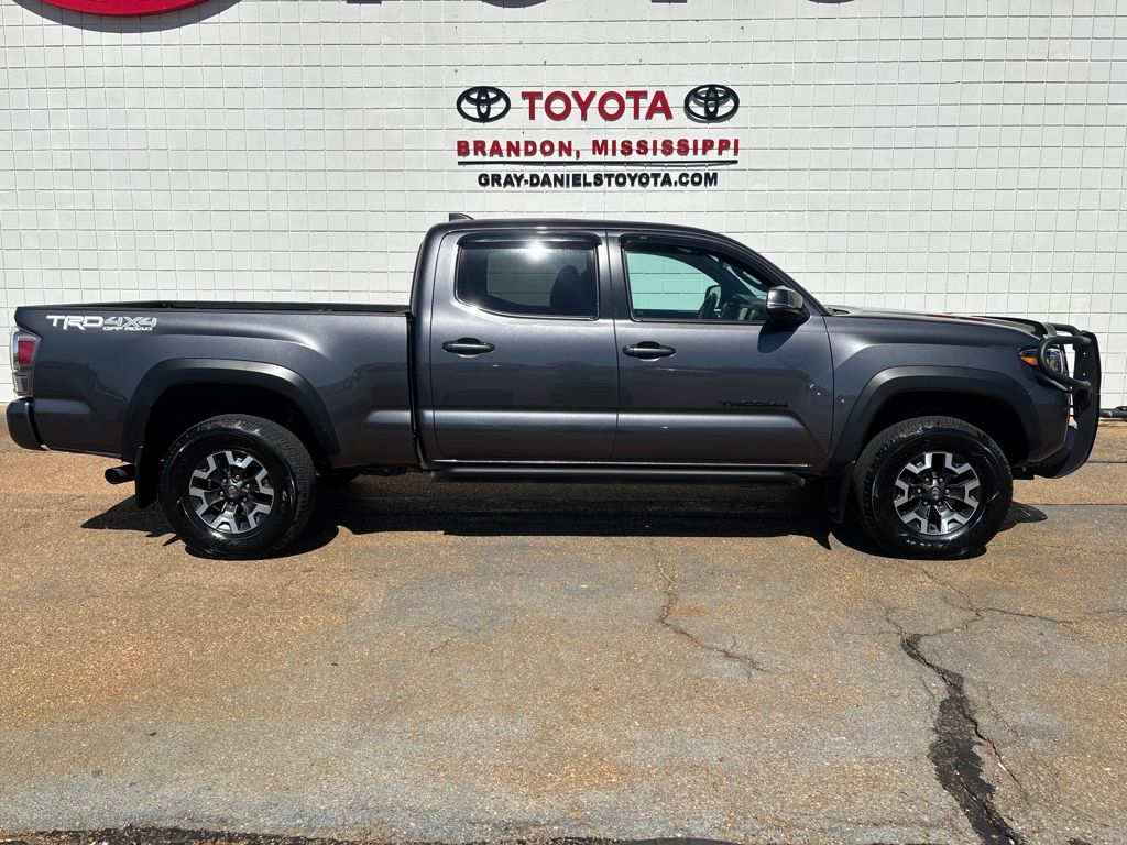 2021 Toyota Tacoma TRD Off-Road V6 photo 3