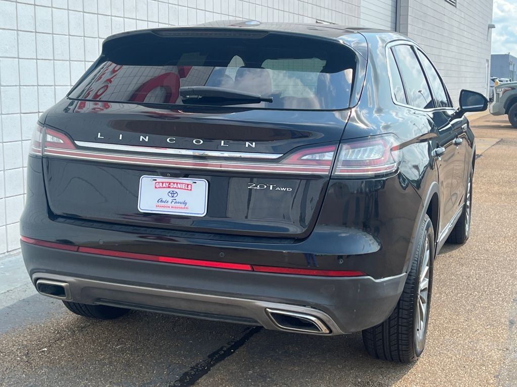 2020 Lincoln Nautilus Standard photo 4