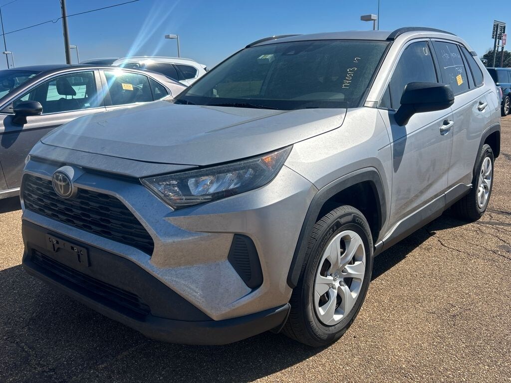 Used 2020 Toyota RAV4 LE SUV