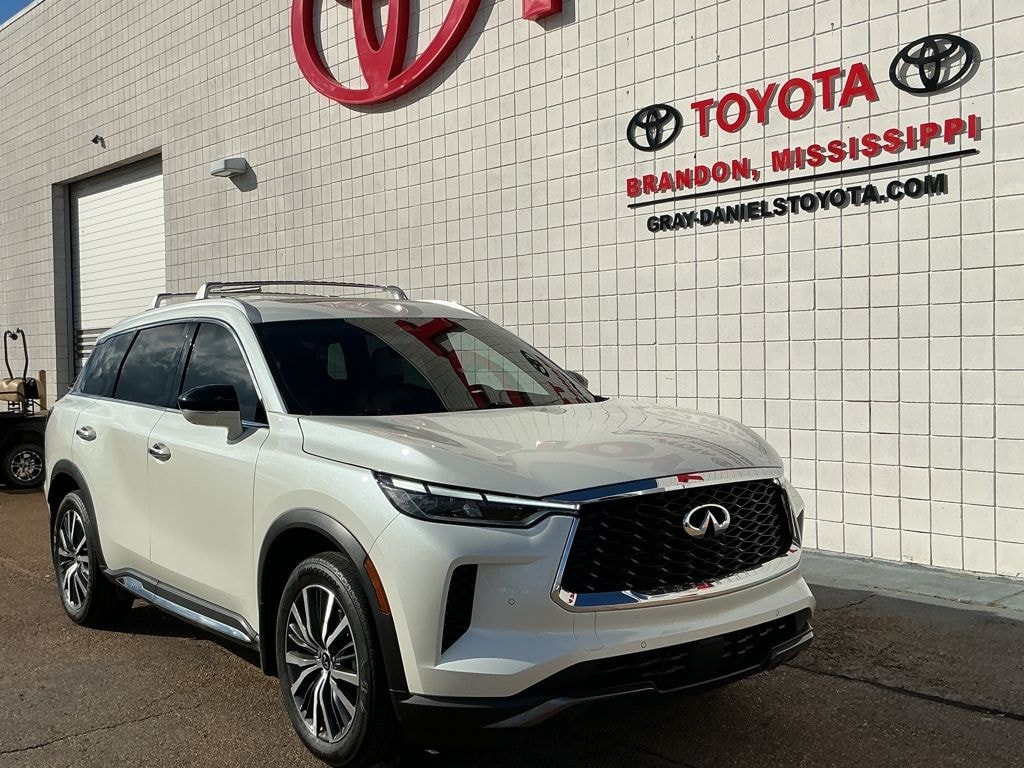 Used 2023 INFINITI QX60 Sensory SUV