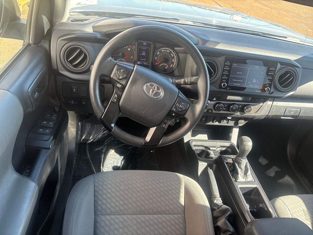 2023 Toyota Tacoma Double Cab 4x4 V6 photo 2