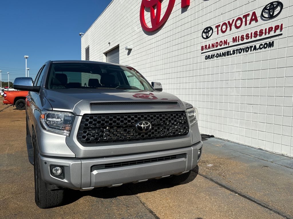 2020 Toyota Tundra Platinum Grade photo 3