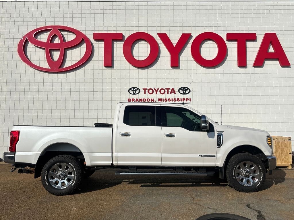 Used 2019 Ford F-250SD Lariat Truck
