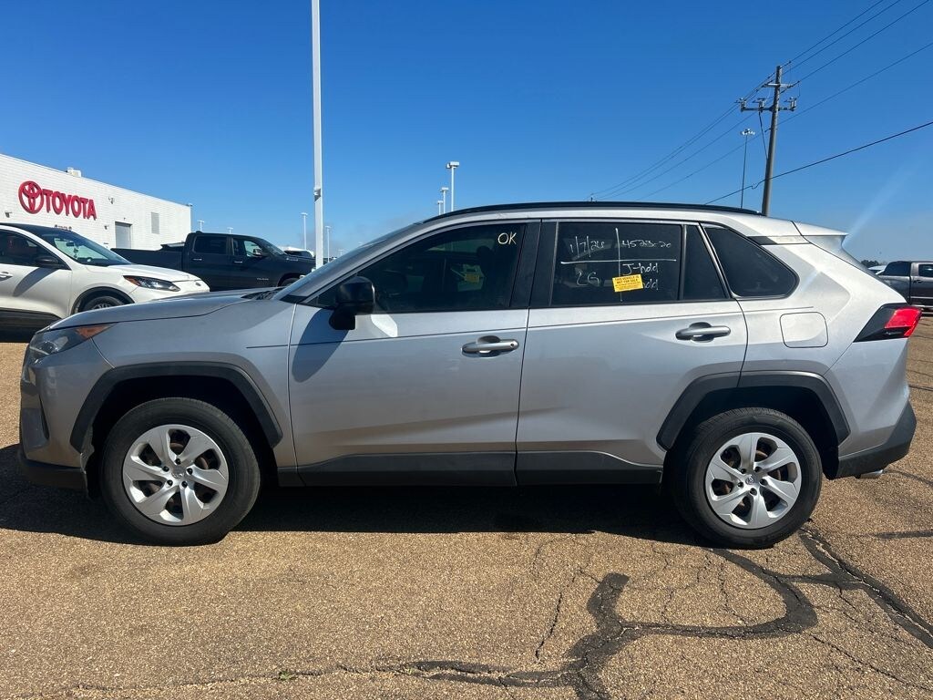 Used 2020 Toyota RAV4 LE SUV