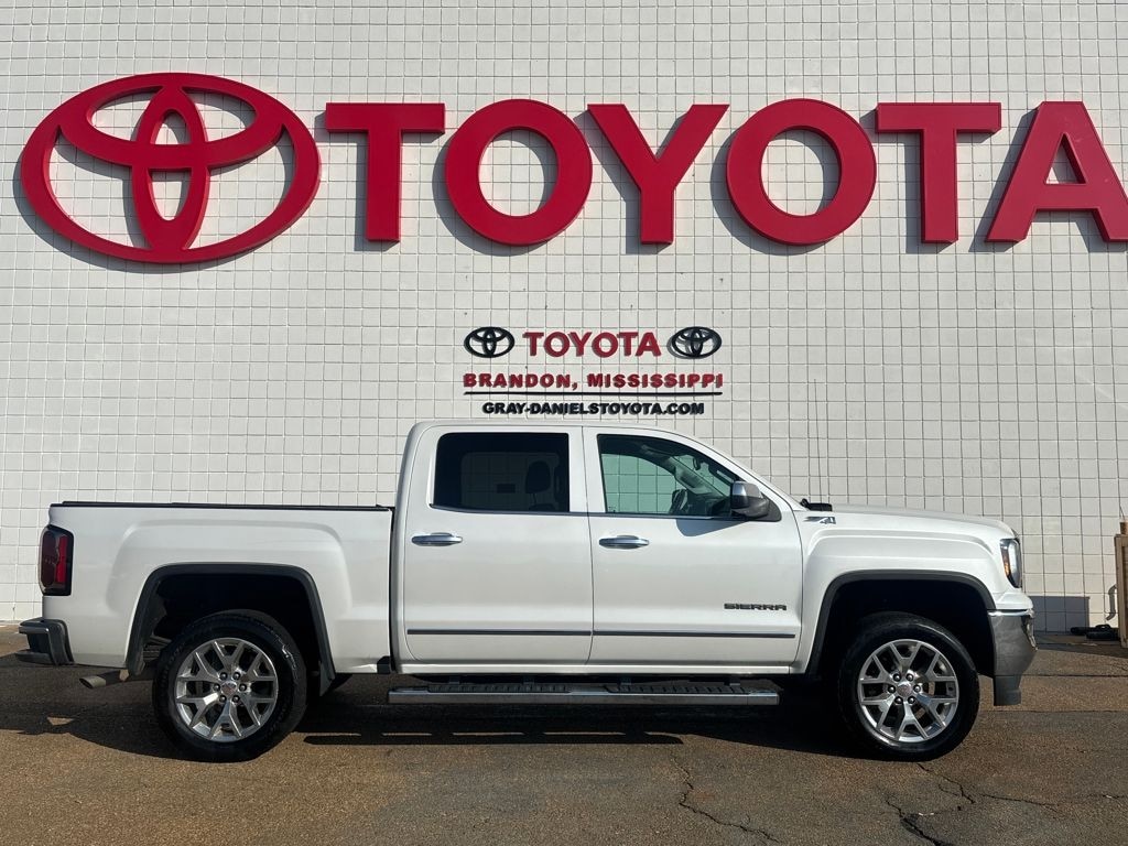 Used 2018 GMC Sierra 1500 SLT Truck