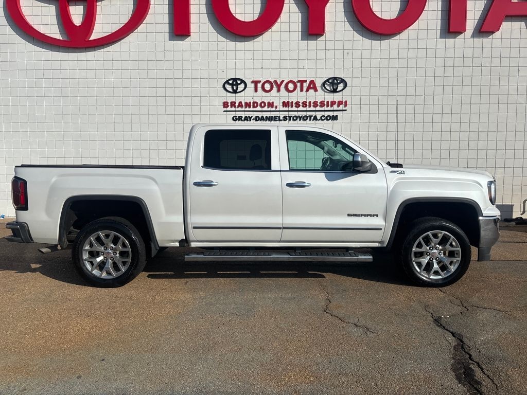 Used 2018 GMC Sierra 1500 SLT Truck