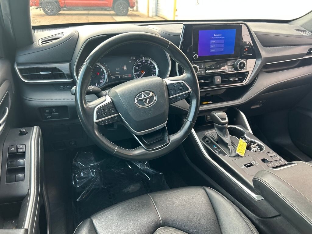 Used 2024 Toyota Highlander XSE SUV