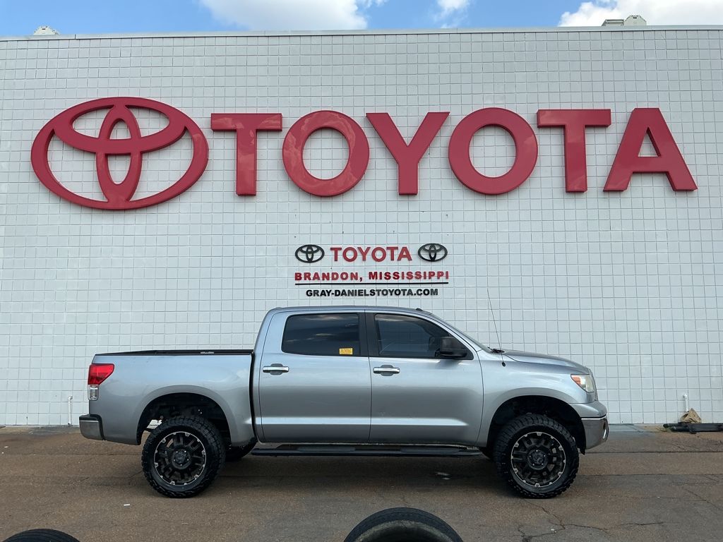 2011 Toyota Tundra Grade CrewMax photo 4