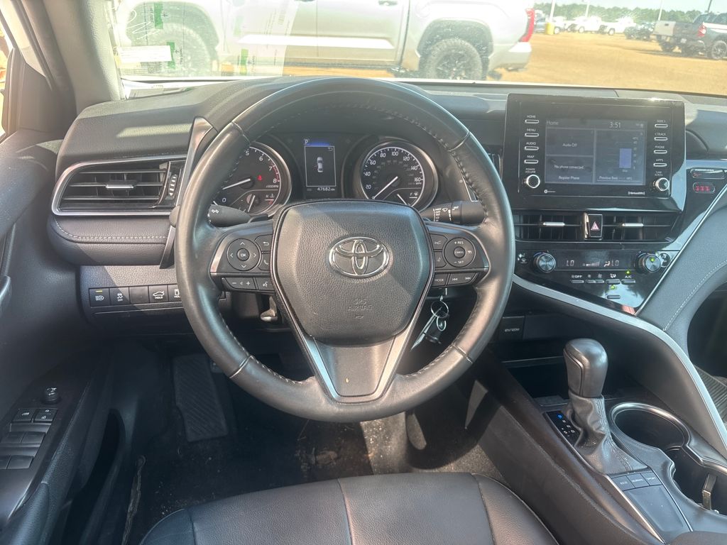 2024 Toyota Camry SE photo 2