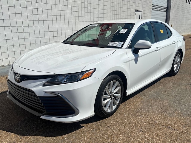 2023 Toyota Camry LE FWD Sedan