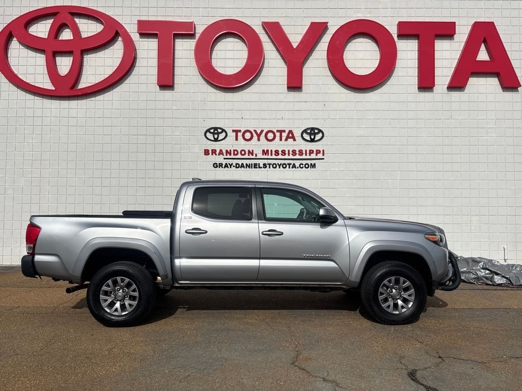 Used 2017 Toyota Tacoma SR5 Truck