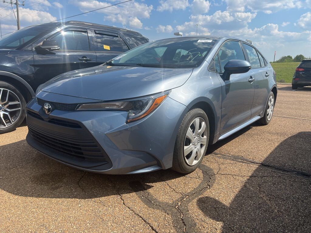 Used 2024 Toyota Corolla LE Sedan