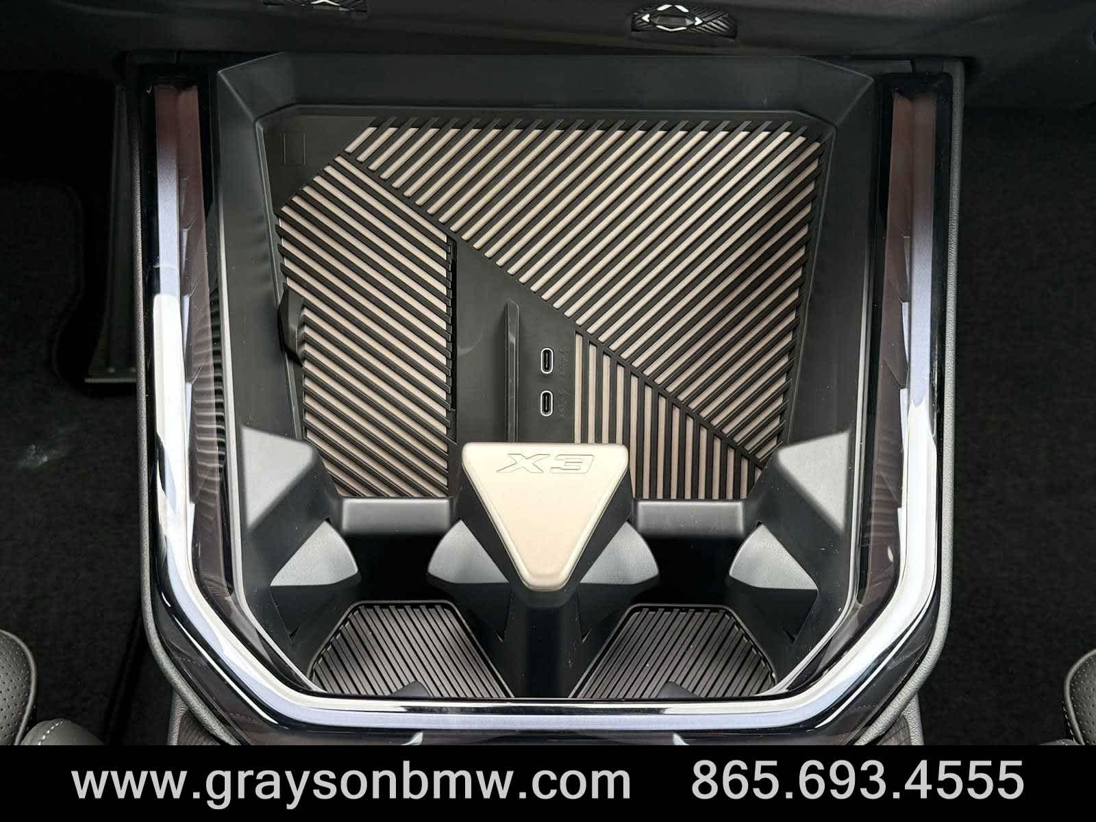 2025 BMW X3 30 - Photo 22