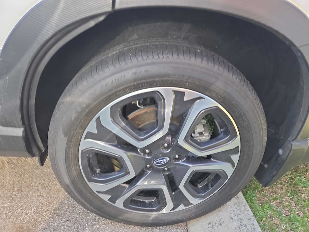 Used 2024 Subaru Ascent Limited SUV