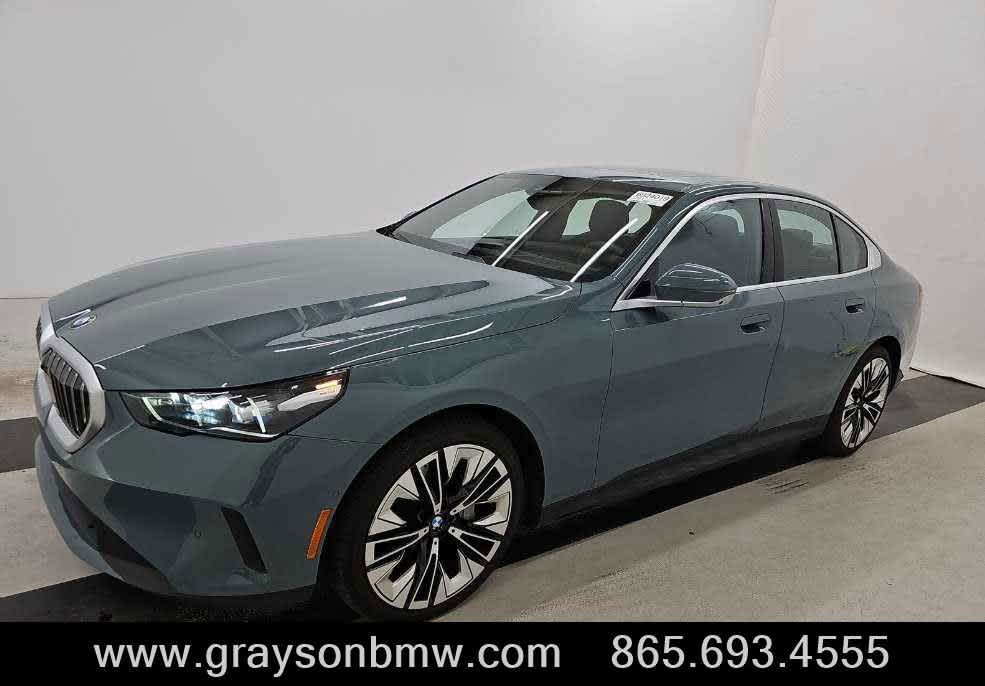 2026 BMW 5 Series 540i xDrive Sedan's photo