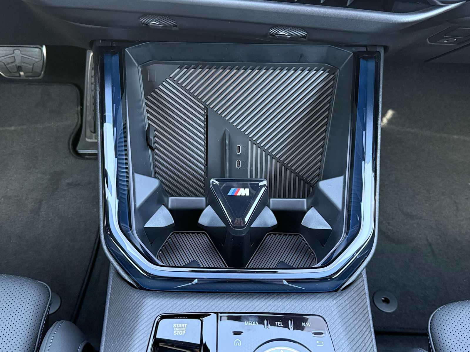 2025 BMW X3 30 - Photo 25