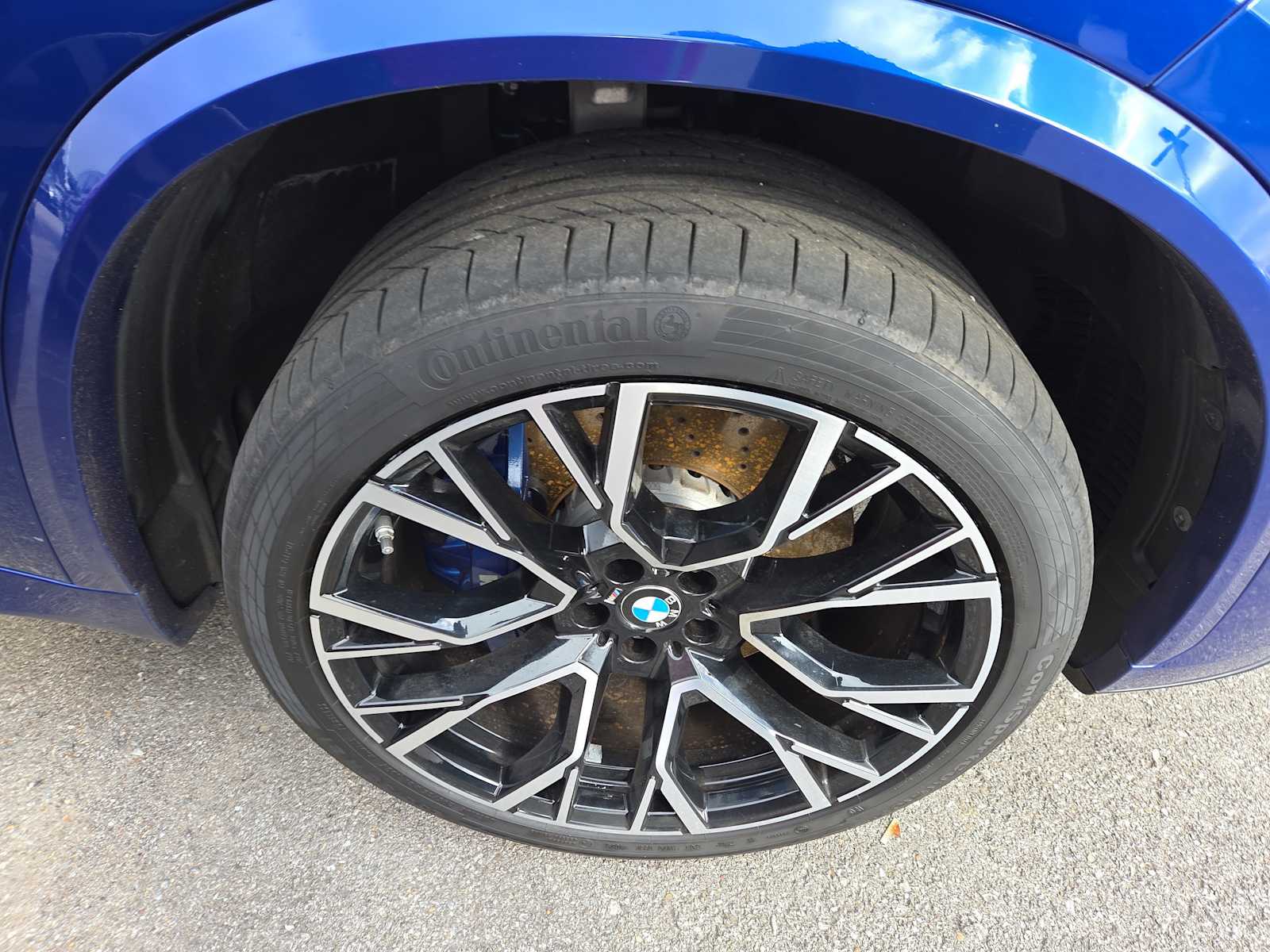 2022 Bmw X5 M photo 2